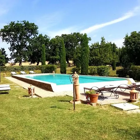 Lavish Retreat With Private Pool Jacuzzi