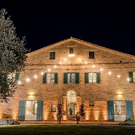 Lavish Retreat With Private Pool Jacuzzi Villa Ostra Vetere